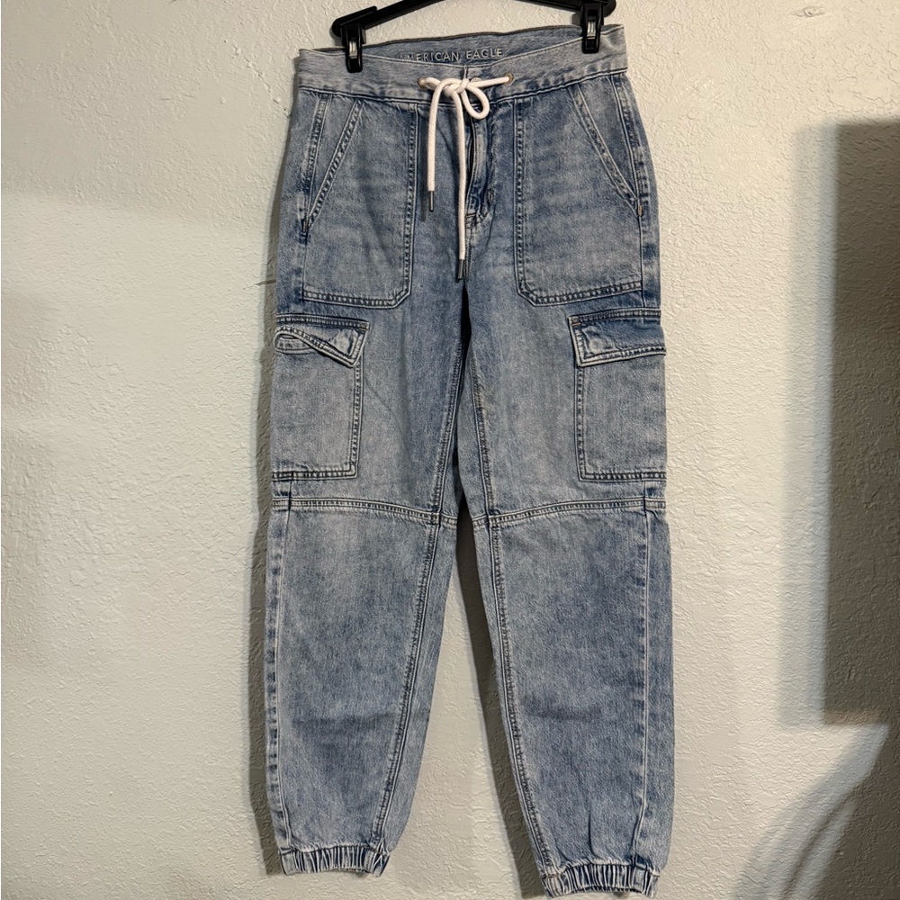American Eagle cargo pants